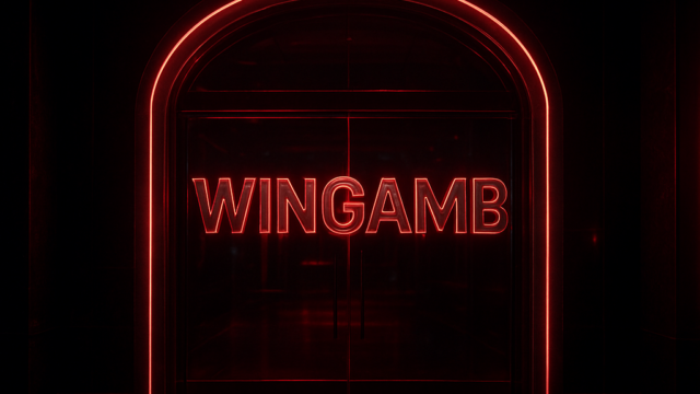 Lüks bir casino girişinde merkezi olarak yer alan WINGAMB yazısı ve mobil uygulama atmosferi